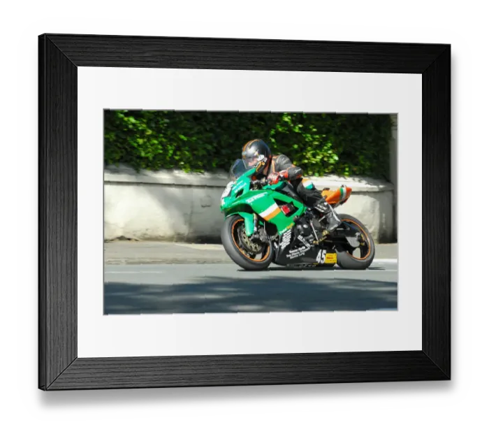 Framed Print : Damian Horan (Suzuki) 2016 Junior Manx Grand Prix Framed Print : Damian Horan (Suzuki) 2016 Junior Manx Grand Prix