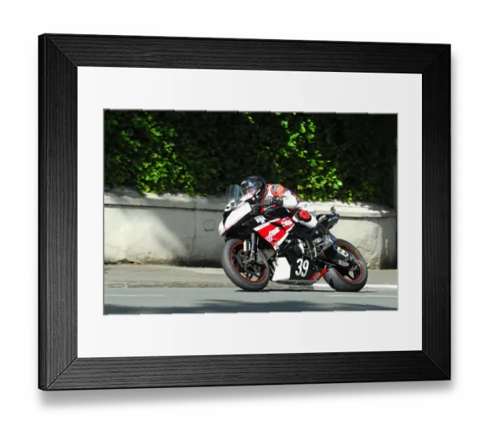 Framed Print : Frederic Besnard (Kawasaki) 2016 Junior Manx Grand Prix Framed Print : Frederic Besnard (Kawasaki) 2016 Junior Manx Grand Prix