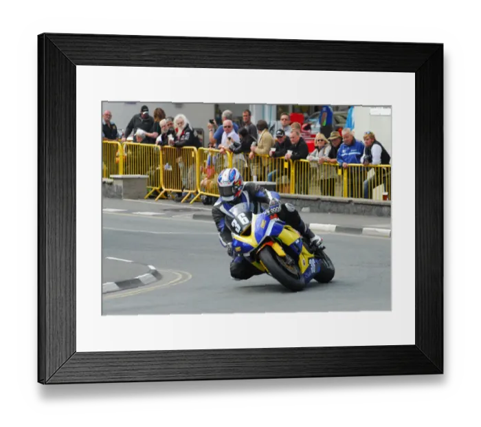 Framed Print : Michael Hand (Kawasaki) 2016 Junior Manx Grand Prix Framed Print : Michael Hand (Kawasaki) 2016 Junior Manx Grand Prix