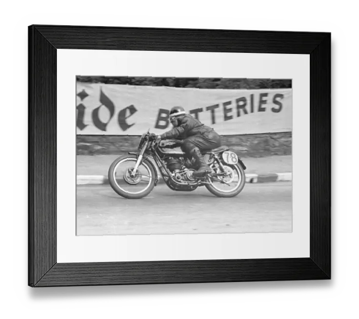 Framed Print : Arthur Brown (AJS) 1951 Junior Manx Grand Prix Framed Print : Arthur Brown (AJS) 1951 Junior Manx Grand Prix