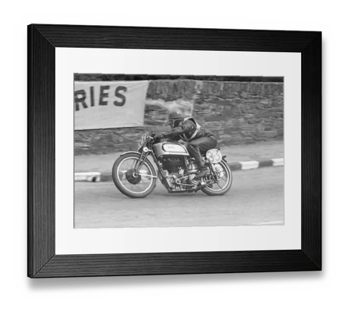 Framed Print : Ken Swallow (Norton) 1951 Junior Manx Grand Prix Framed Print : Ken Swallow (Norton) 1951 Junior Manx Grand Prix