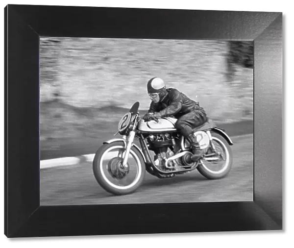 David Wilkins (Norton) 1952 Junior Manx Grand Prix