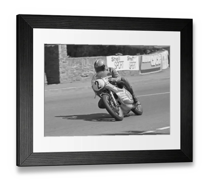 Framed Print : Chas Mortimer (Yamaha) 1975 Junior TT Framed Print : Chas Mortimer (Yamaha) 1975 Junior TT