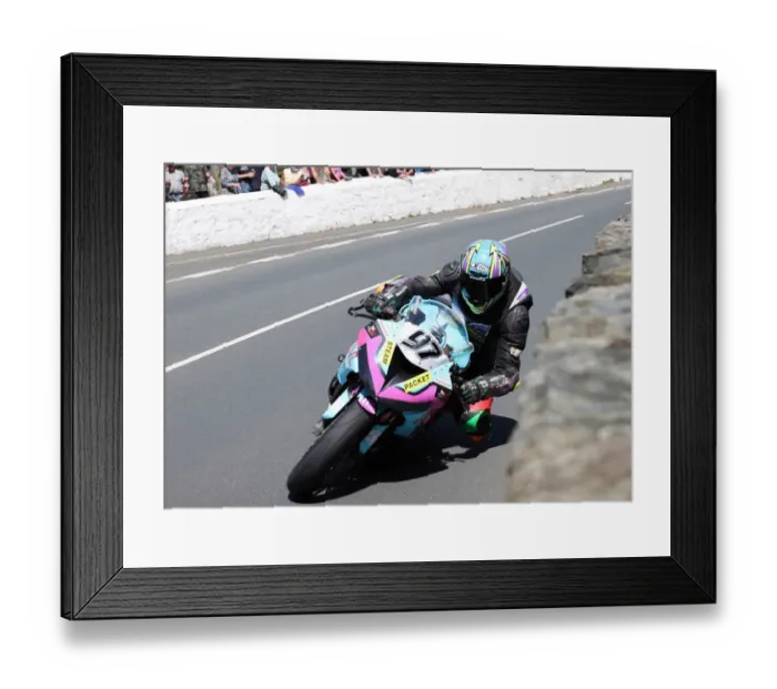 Framed Print : Anthony Carroll (Kawasaki) 2022 Southern 100 Framed Print : Anthony Carroll (Kawasaki) 2022 Southern 100