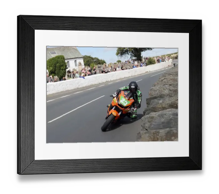 Framed Print : Adrian Kershaw (Kawasaki) 2022 Southern 100 Framed Print : Adrian Kershaw (Kawasaki) 2022 Southern 100