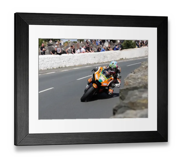 Framed Print : Jamie Coward (Kawasaki) 2022 Southern 100