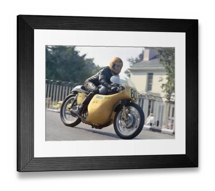 Framed Print : Ron Bryant (BSA) 1972 Senior Manx Grand Prix Framed Print : Ron Bryant (BSA) 1972 Senior Manx Grand Prix