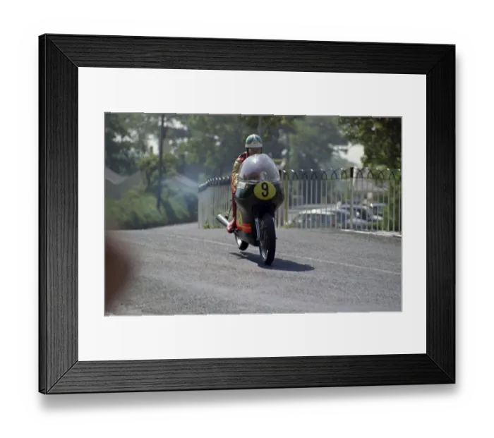 Framed Print : Tom Dickie (Kuhn Seeley) on Ballaugh Bridge 1970 Senior TT Framed Print : Tom Dickie (Kuhn Seeley) on Ballaugh Bridge 1970 Senior TT