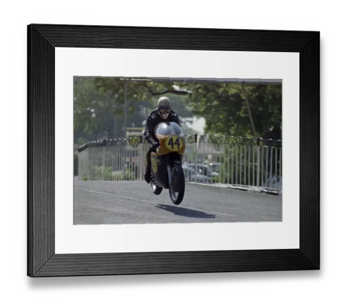 Framed Print : Stan Woods (Norton) on Ballaugh Bridge 1970 Senior TT Framed Print : Stan Woods (Norton) on Ballaugh Bridge 1970 Senior TT