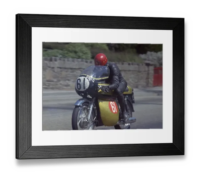 Framed Print : John Williams (Honda) on Glencrutchery Road 1969 Production TT Framed Print : John Williams (Honda) on Glencrutchery Road 1969 Production TT