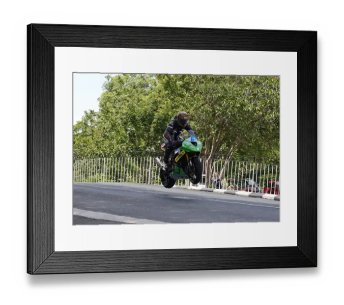 Framed Print : Nikolas Pautet (Kawasaki) on Ballaugh Bridge Framed Print : Nikolas Pautet (Kawasaki) on Ballaugh Bridge