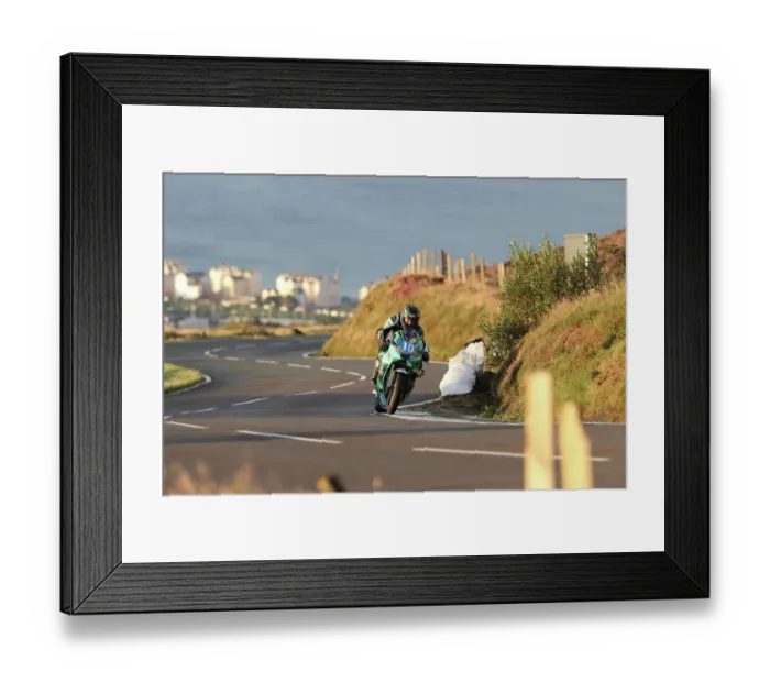 Framed Print : Ben Rea Kawasaki 2022 Junior Manx Grand Prix Framed Print : Ben Rea Kawasaki 2022 Junior Manx Grand Prix