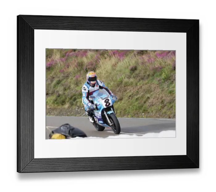Framed Print : Philip Crowe (Suzuki) at Guthries 2022 Classic Superbike Manx Grand Prix Framed Print : Philip Crowe (Suzuki) at Guthries 2022 Classic Superbike Manx Grand Prix