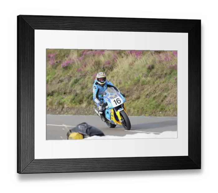 Framed Print : Craig Neve Kawasaki 2022 Classic Superbike Manx Grand Prix Framed Print : Craig Neve Kawasaki 2022 Classic Superbike Manx Grand Prix
