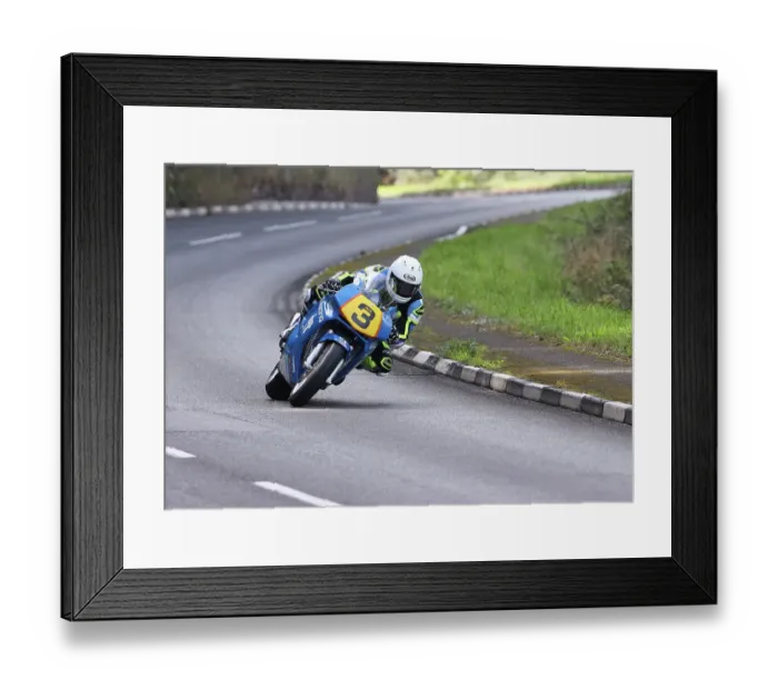 Framed Print : Dean Osborne Honda 2022 Senior Manx Grand Prix Framed Print : Dean Osborne Honda 2022 Senior Manx Grand Prix