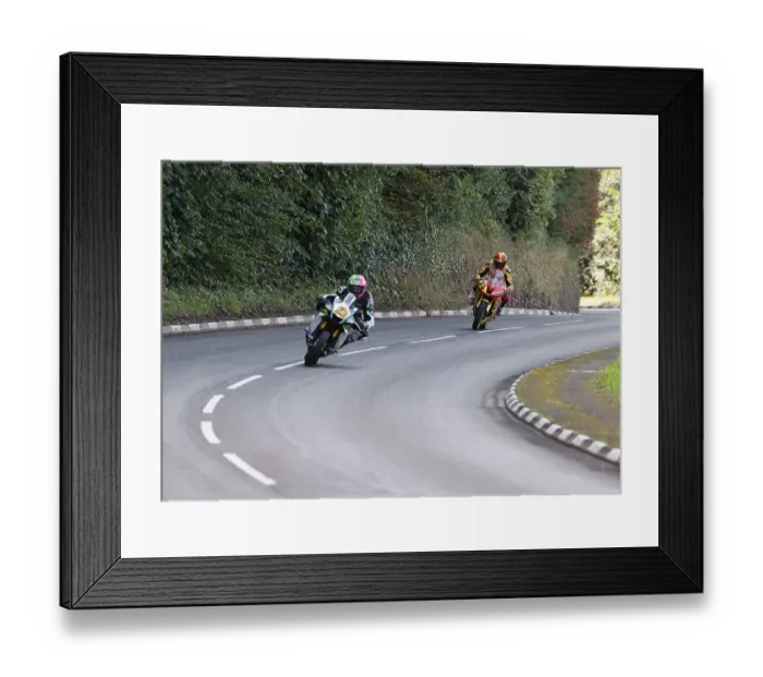 Framed Print : David Brook Yamaha Yann Galli Honda 2022 Senior Manx Grand Prix Framed Print : David Brook Yamaha Yann Galli Honda 2022 Senior Manx Grand Prix