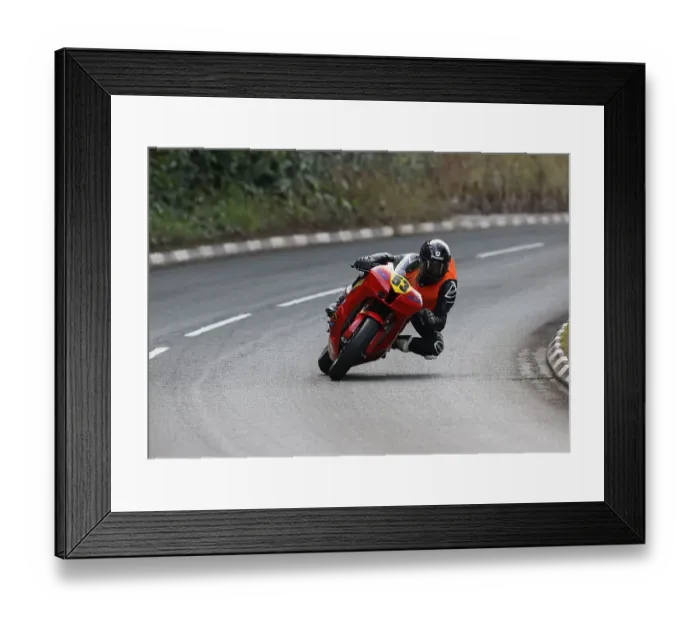 Framed Print : Lewis Arrowsmith Honda 2022 Senior Manx Grand Prix Framed Print : Lewis Arrowsmith Honda 2022 Senior Manx Grand Prix
