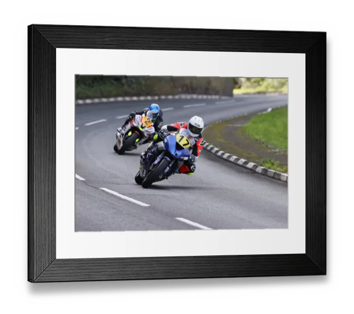 Framed Print : Rad Hughes Kawasaki 2022 Senior Manx Grand Prix