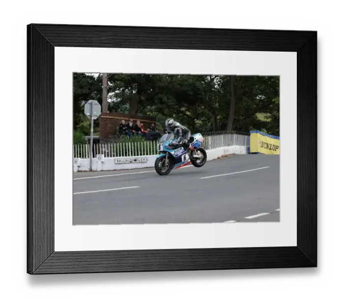 Framed Print : Michael Dunlop Suzuki 2022 Classic Superbike Manx Grand Prix Framed Print : Michael Dunlop Suzuki 2022 Classic Superbike Manx Grand Prix