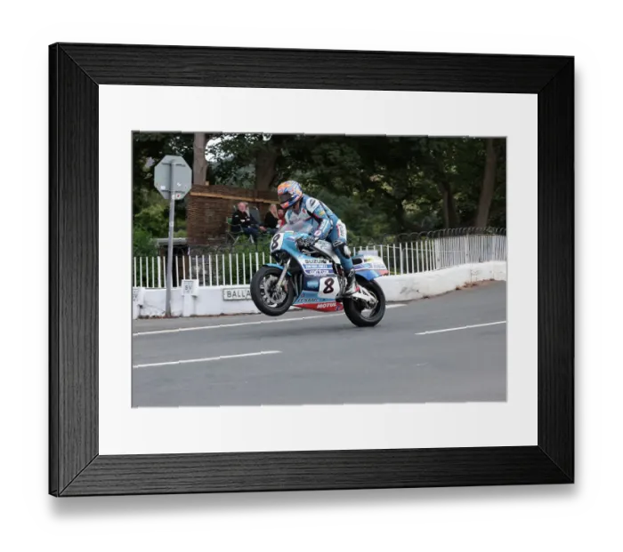Framed Print : Philip Crow Suzuki 2022 Classic Superbike Manx Grand Prix Framed Print : Philip Crow Suzuki 2022 Classic Superbike Manx Grand Prix