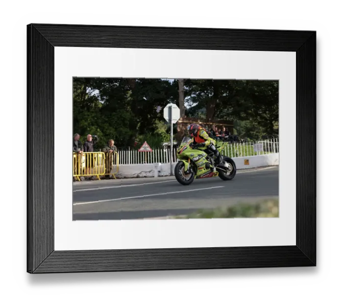 Framed Print : San Mariano Maurizio Bottalico Yamaha 2022 Senior Manx Grand Prix Framed Print : San Mariano Maurizio Bottalico Yamaha 2022 Senior Manx Grand Prix