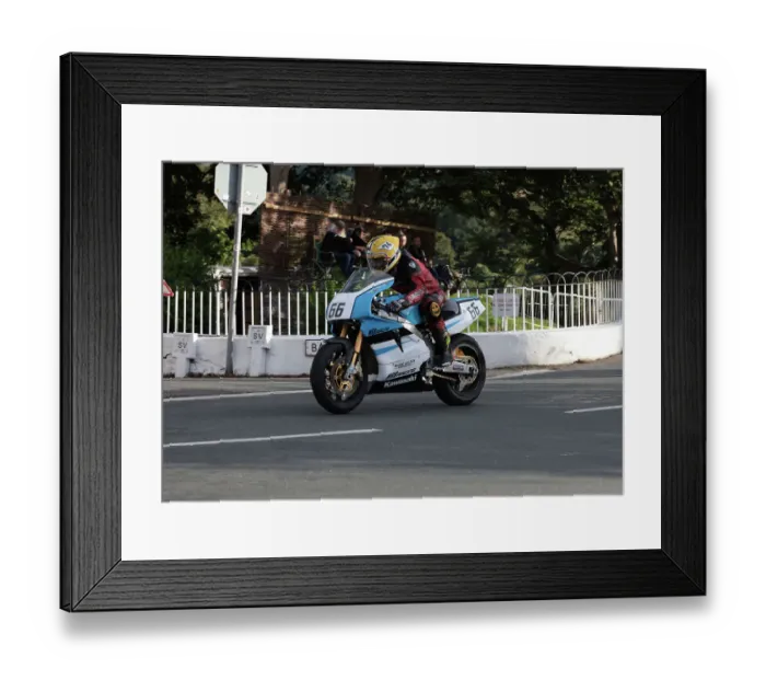 Framed Print : Jamie O'Brien Kawasaki 2022 Classic Superbike Manx Grand Prix Framed Print : Jamie O'Brien Kawasaki 2022 Classic Superbike Manx Grand Prix