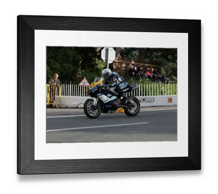 Framed Print : Ricki McGovern Triumph 2022 Senior Manx Grand Prix Framed Print : Ricki McGovern Triumph 2022 Senior Manx Grand Prix