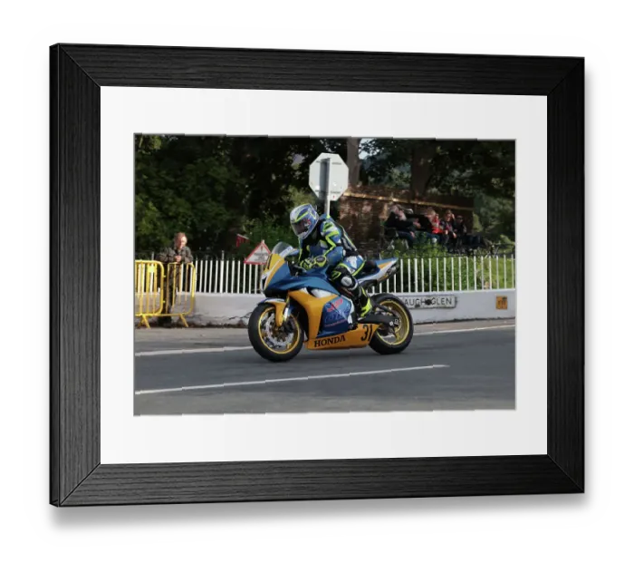 Framed Print : Andy Lovett Honda 2022 Senior Manx Grand Prix Framed Print : Andy Lovett Honda 2022 Senior Manx Grand Prix