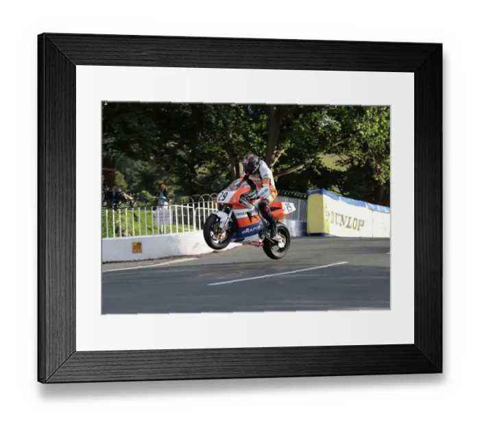 Framed Print : Dave Hewson Kawasaki Classic Superbike Manx Grand Prix Framed Print : Dave Hewson Kawasaki Classic Superbike Manx Grand Prix