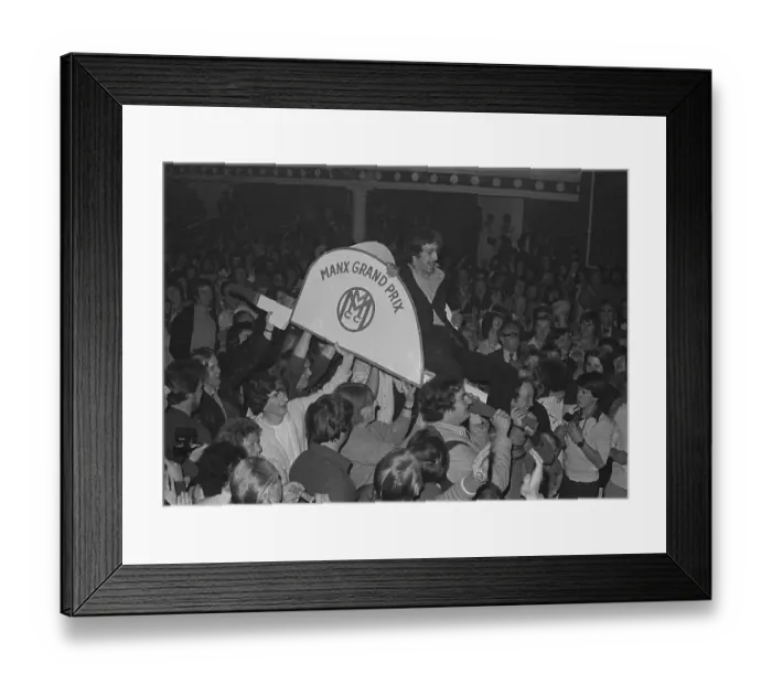 Framed Print : Roger Luckman Junior Newcomers Manx Grand Prix