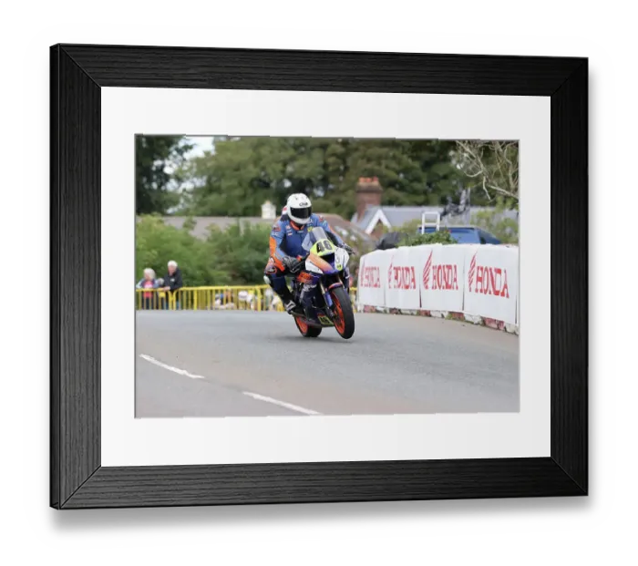 Framed Print : Benjamin Plant Kawasaki 2022 Senior Manx Grand Prix Framed Print : Benjamin Plant Kawasaki 2022 Senior Manx Grand Prix