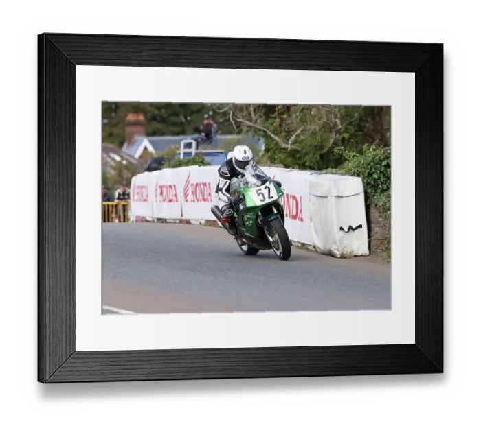 Framed Print : Hefyn Owen Yamaha 2022 Classic Superbike Manx Grand Prix Framed Print : Hefyn Owen Yamaha 2022 Classic Superbike Manx Grand Prix
