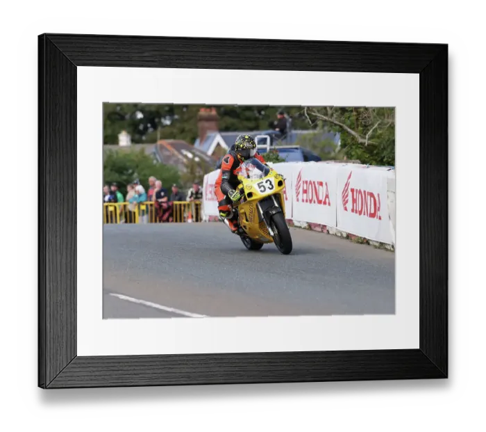 Framed Print : Colin Croft Suzuki 2022 Classic Superbike Manx Grand Prix