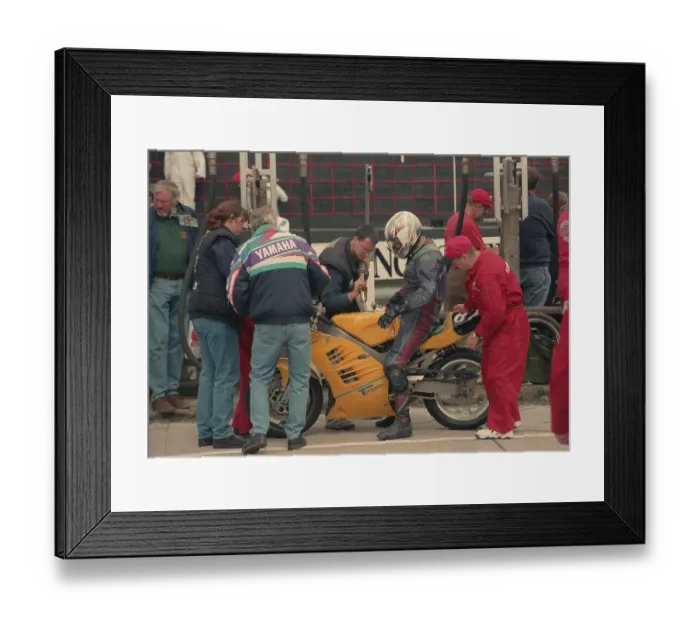 Framed Print : Robert J Price Yamaha 1998 Singles TT Framed Print : Robert J Price Yamaha 1998 Singles TT