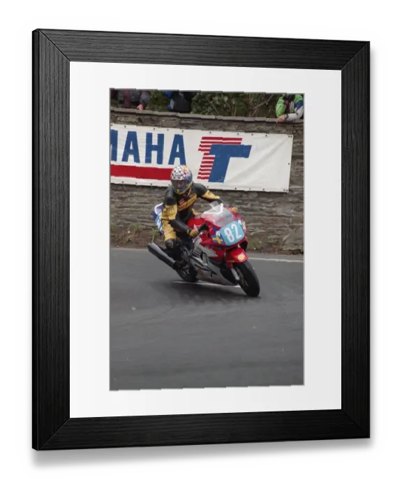 Framed Print : Peter Gustavsson Honda 1998 Junior TT Framed Print : Peter Gustavsson Honda 1998 Junior TT