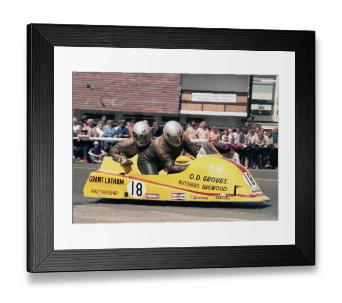 Framed Print : Eric Cornes Graham Wellington Yamaha 1985 Sidecar TT Framed Print : Eric Cornes Graham Wellington Yamaha 1985 Sidecar TT