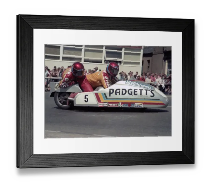 Framed Print : Dennis Bingham Julia Bingham Padgett Yamaha 1985 Sidecar TT