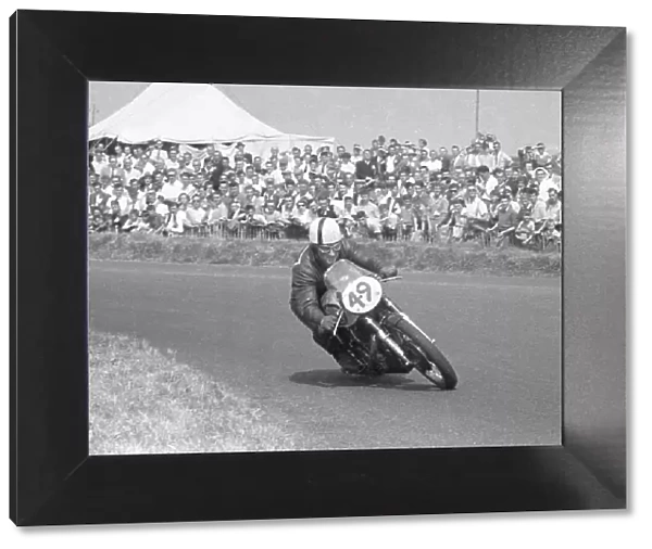 Bill Aislabie (Norton) 1955 Senior Ulster Grand Prix
