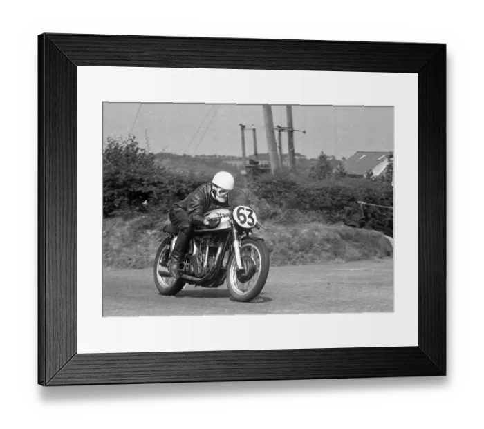 Framed Print : Ernie Oliver (Norton) 1955 Senior Ulster Grand Prix Framed Print : Ernie Oliver (Norton) 1955 Senior Ulster Grand Prix