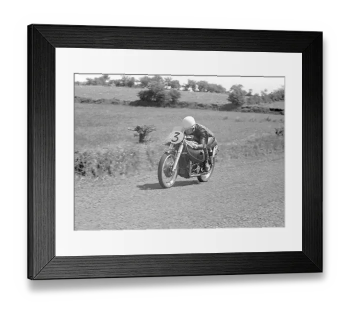 Framed Print : Derek Farrant (Norton) 1953 Senior Ulster Grand Prix Framed Print : Derek Farrant (Norton) 1953 Senior Ulster Grand Prix