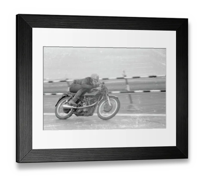 Framed Print : Bertie Goodman (Velocette 1952 Framed Print : Bertie Goodman (Velocette 1952