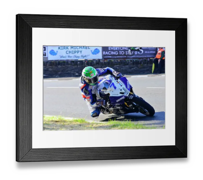 Framed Print : Gary Johnson Yamaha 2015 Supersport TT