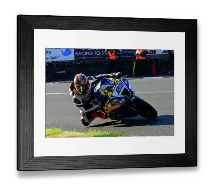 Framed Print : Dan Cooper Honda 2015 Supersport TT Framed Print : Dan Cooper Honda 2015 Supersport TT