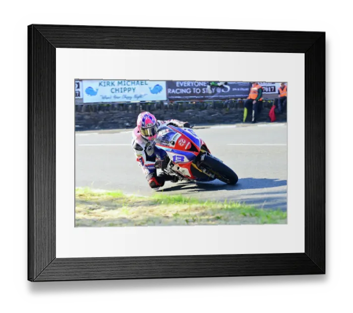 Framed Print : Lee Johnston Triumph 2015 Supersport TT Framed Print : Lee Johnston Triumph 2015 Supersport TT