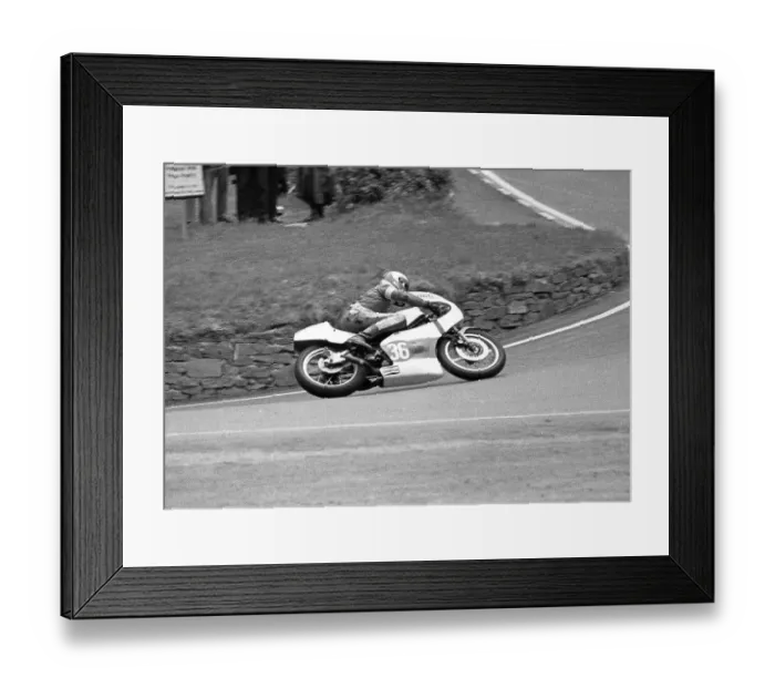 Framed Print : Norman Brown. Yamaha 1981 Lightweight Manx Grand Prix Framed Print : Norman Brown. Yamaha 1981 Lightweight Manx Grand Prix
