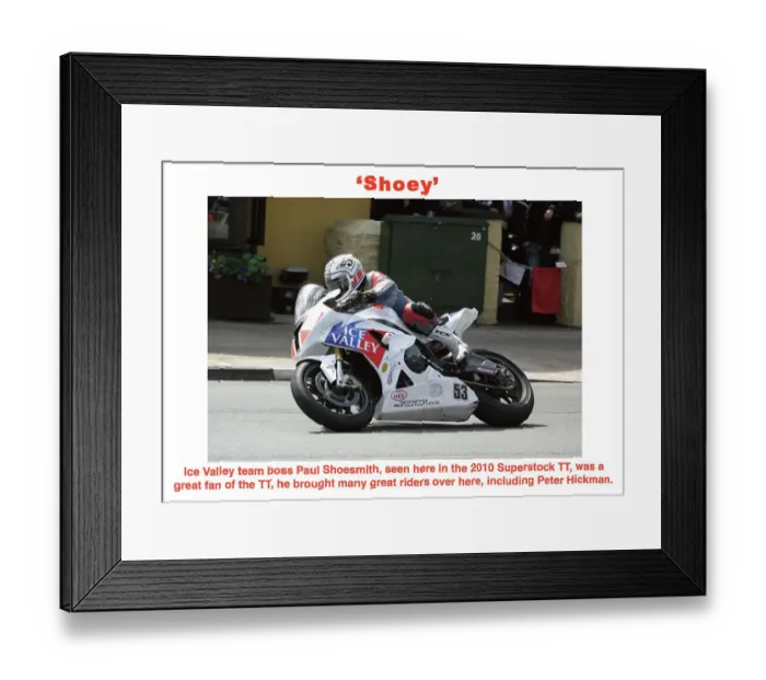 Framed Print : Paul Shoesmith BMW 2010 Superstock TT Framed Print : Paul Shoesmith BMW 2010 Superstock TT