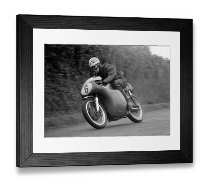 Framed Print : Don Pettifer Norton 1962 Junior Manx Grand Prix Framed Print : Don Pettifer Norton 1962 Junior Manx Grand Prix