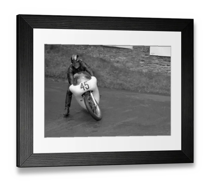 Framed Print : Neil Pendreigh Norton 1962 Junior Manx Grand Prix Framed Print : Neil Pendreigh Norton 1962 Junior Manx Grand Prix