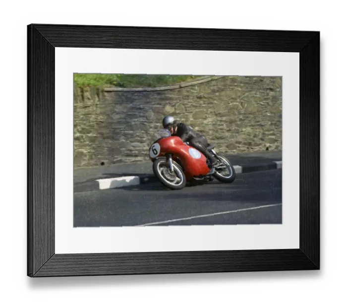 Framed Print : Dave Pearce Petty Norton 1970 Junior Manx Grand Prix Framed Print : Dave Pearce Petty Norton 1970 Junior Manx Grand Prix