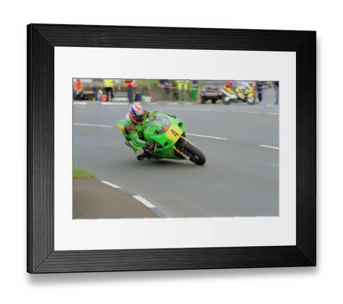 Framed Print : Mark Parrett Kawasaki 2002 Senior Manx Grand Prix Framed Print : Mark Parrett Kawasaki 2002 Senior Manx Grand Prix